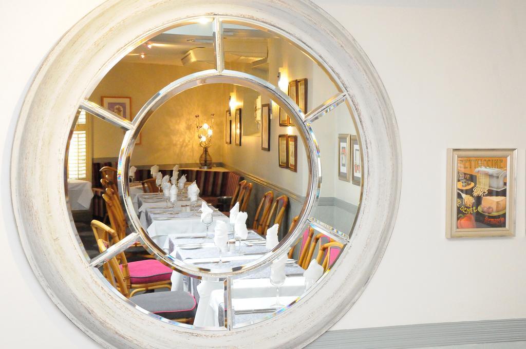 Dolphin Hotel Gorey Bagian luar foto
